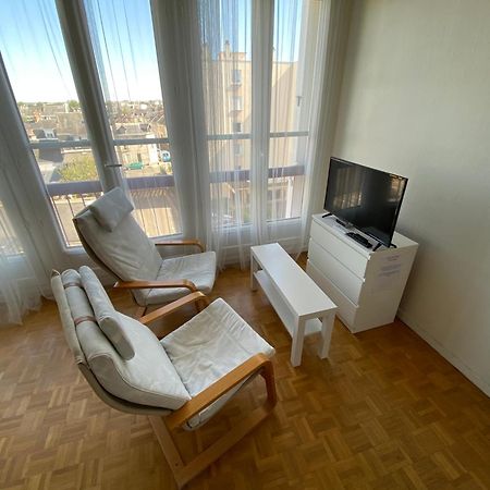 Chambre DELUXE  Le Mans Esterno foto